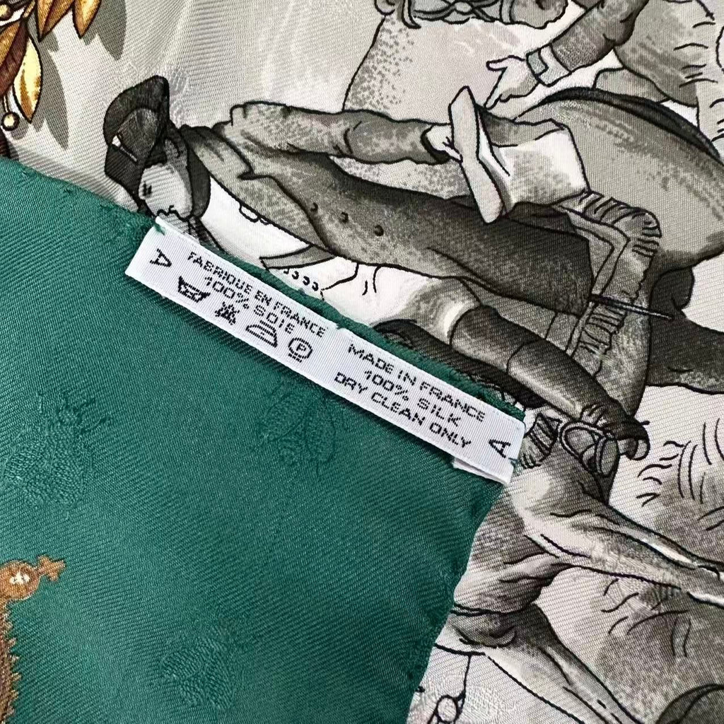 Hermes Scarf Silk 100% Carre 90 Napoleon Green — view 7