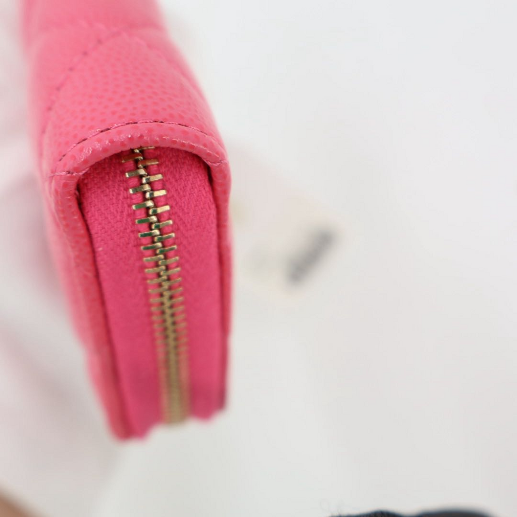 Chanel Lachic Zip Coin Purse Caviar Leather Pink — view 4