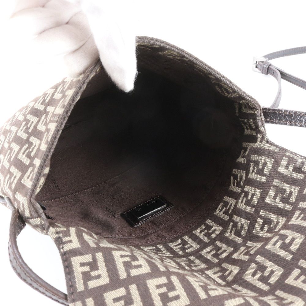 Fendi FF Zucchino Leather Shoulder Bag Crossbody Brown — view 7