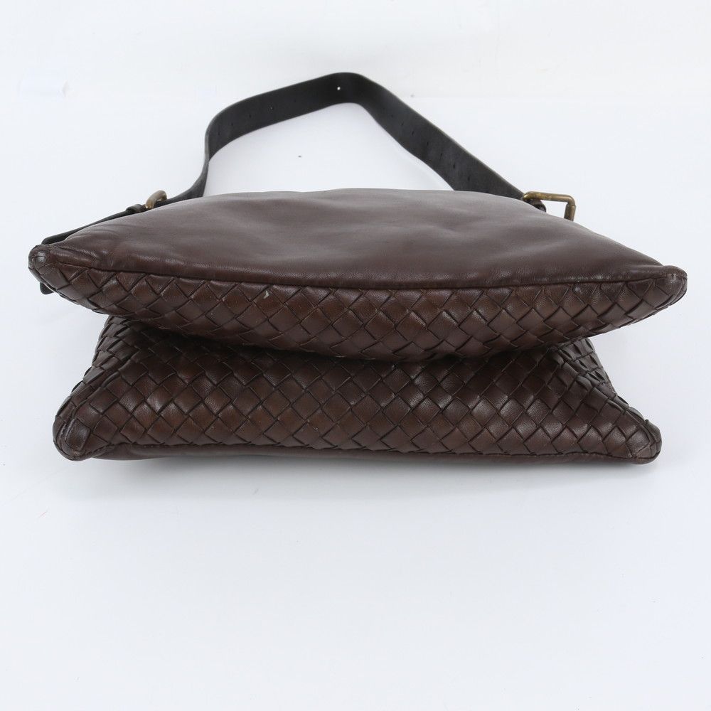 Bottega Veneta Intrecciato Braided Leather Shoulder Bag Crossbody Messenger — view 5