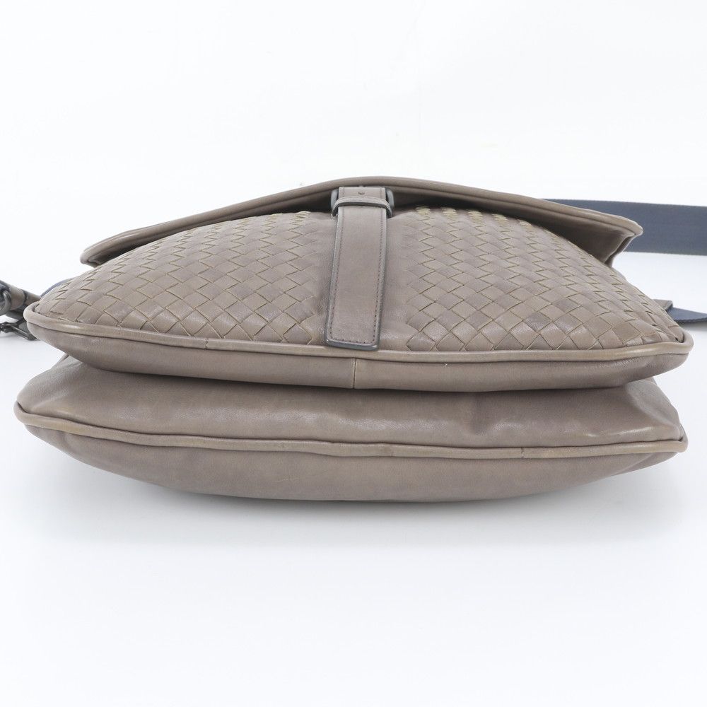 Bottega Veneta Intrecciato Braided Leather Shoulder Bag Crossbody Messenger — view 6