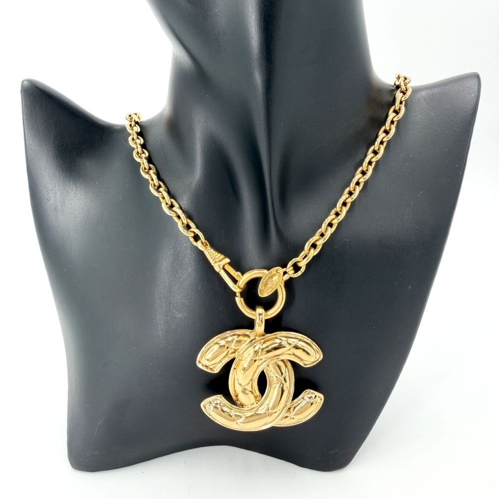 Chanel Necklace Quilted CC Logo Long Gold Plated — view 3