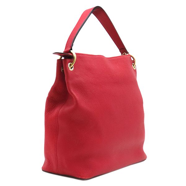 Gucci Shoulder Bag Soho Interlocking G Leather Red Gold Tassel Show — view 2