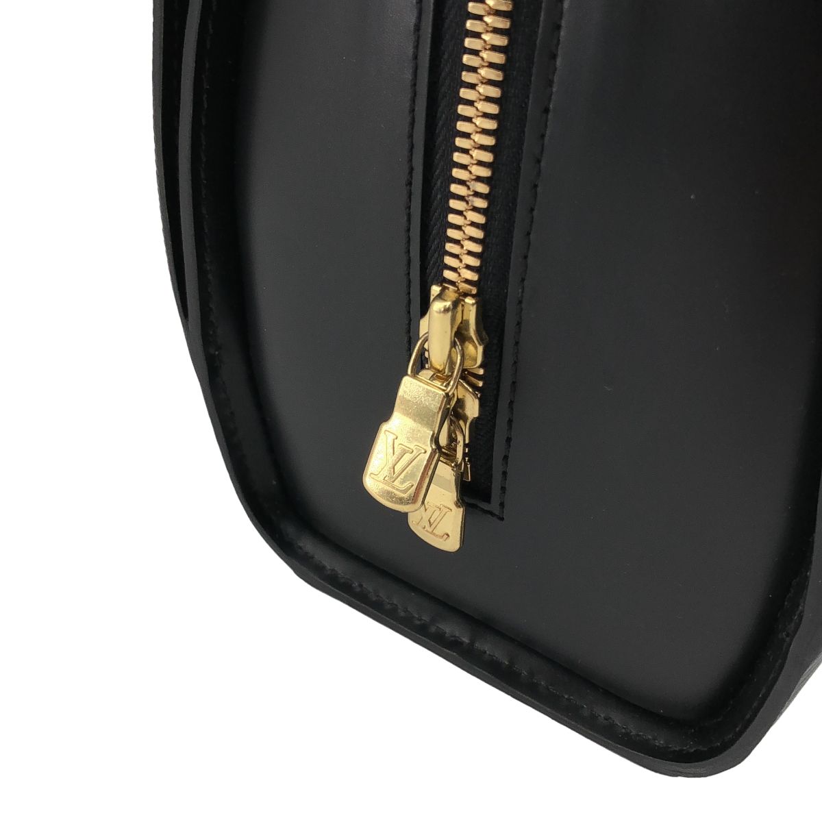 Louis Vuitton Epi Pont Neuf Handbag Black — view 8
