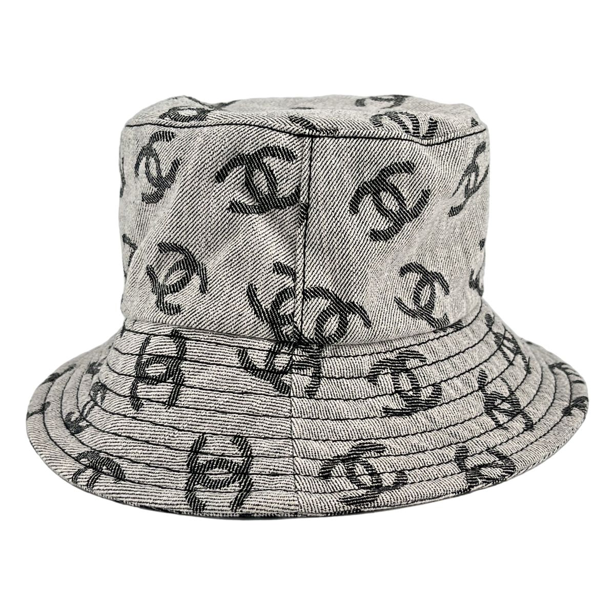Chanel CC Logo Bucket Hat S White Gray — view 4