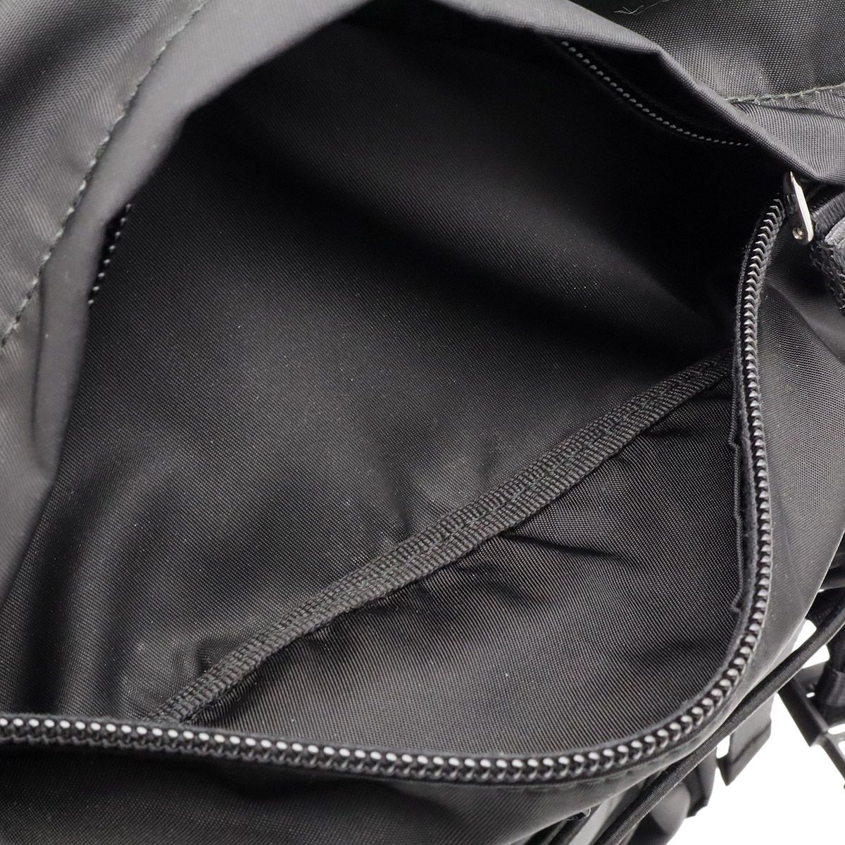 Prada Backpack Nylon Nero Black Silver — view 7