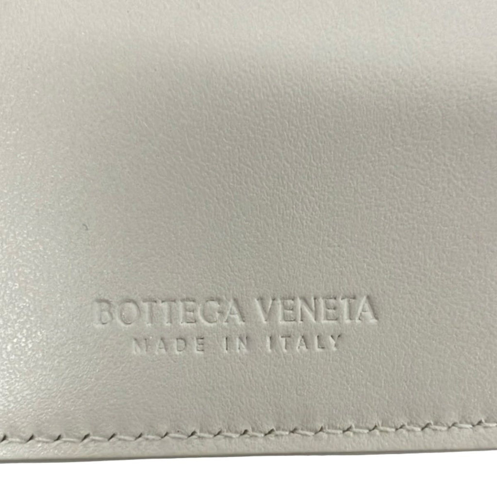 Bottega Veneta Bifold Wallet Cassette White Leather — view 5