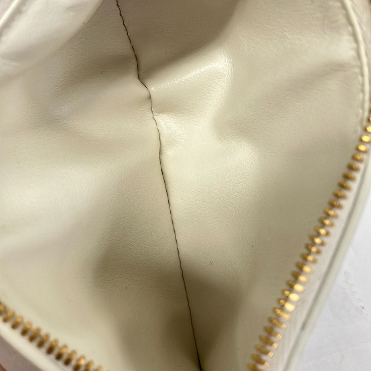 Bottega Veneta Bifold Wallet Cassette White Leather — view 4
