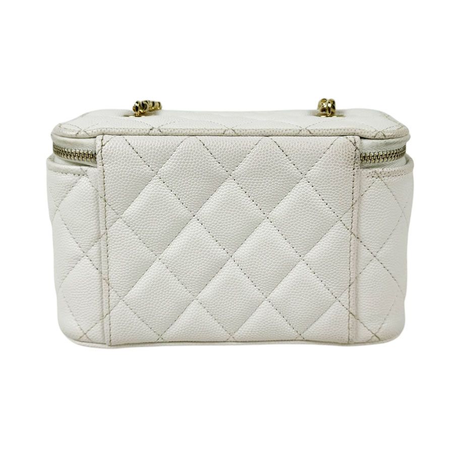 Chanel Shoulder Bag Vanity Case — view 3