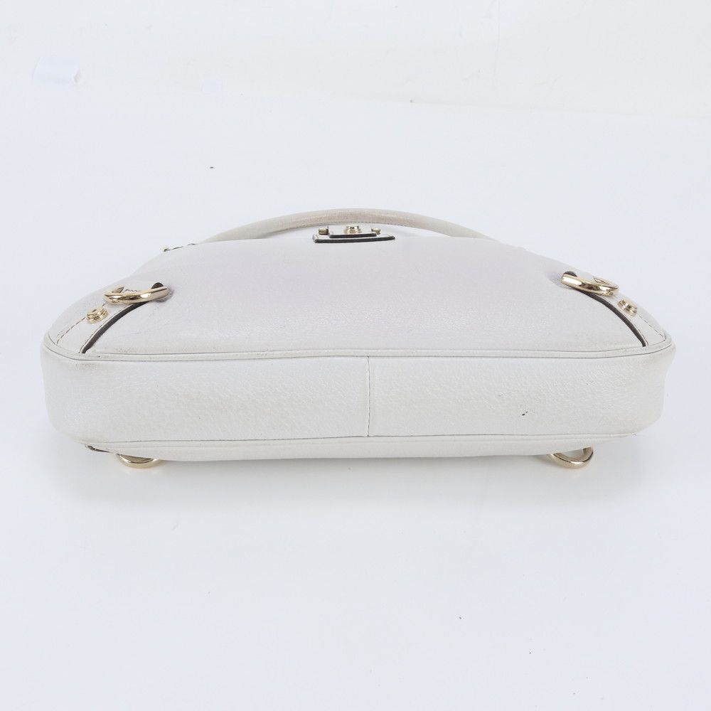 Gucci Abbey Leather Shoulder Bag — view 5