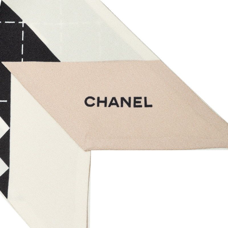 Chanel CC Logo Scarf Black White Silk — view 2