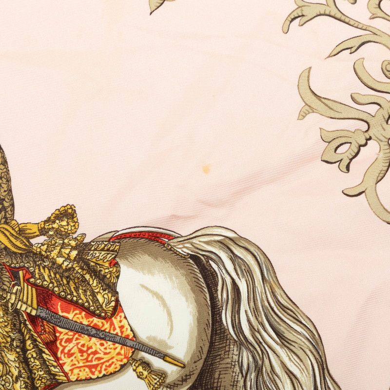 Hermes Carre 90 LV Dovicvs Magnvs White Louis 14 on Horseback Scarf Pink — view 6
