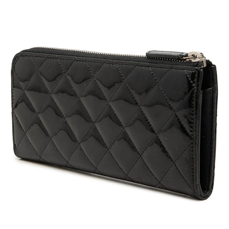 Chanel CC Logo Quilted Wallet Black Patent Leather — view 2