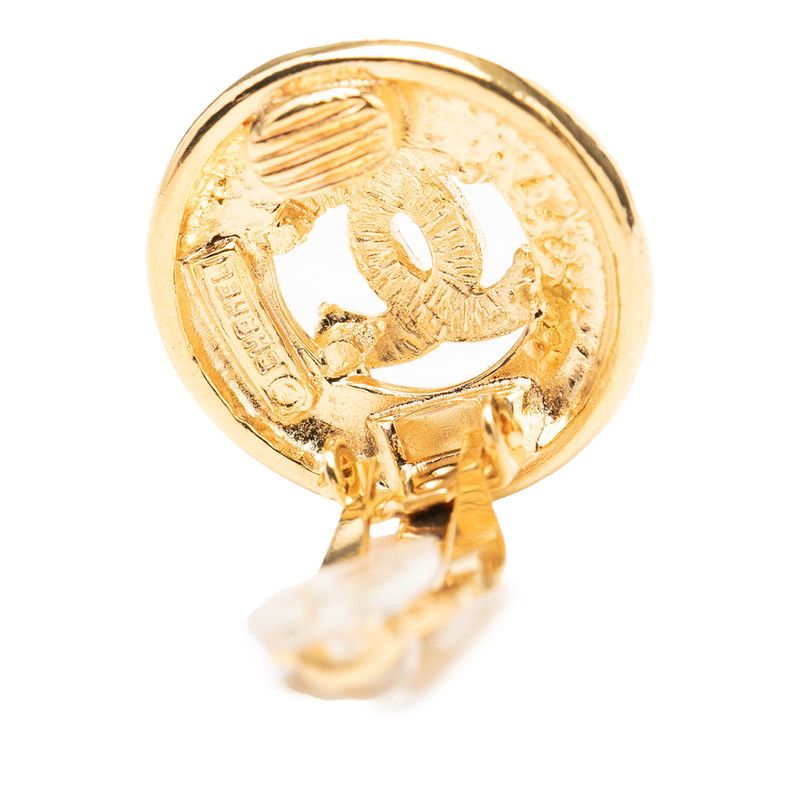 Chanel CC Logo Round Earrings Gold Plated — view 3