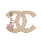 Chanel CC Logo Heart Motif Brooch 05A Gold Plated Faux Pearl