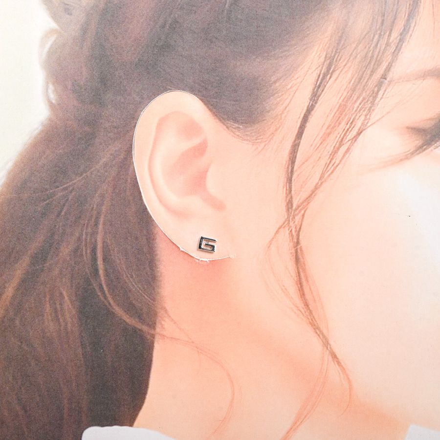 Gucci Earrings G Logo — view 4
