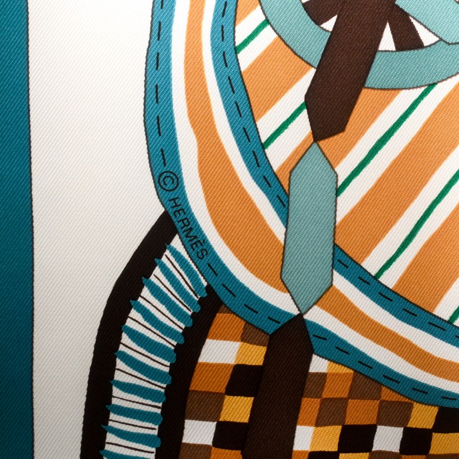 Hermes Scarf Carre 90 — view 3