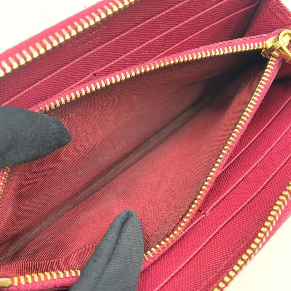 Prada Saffiano Leather L-shaped Zipper Pink Wallet Gold — view 6