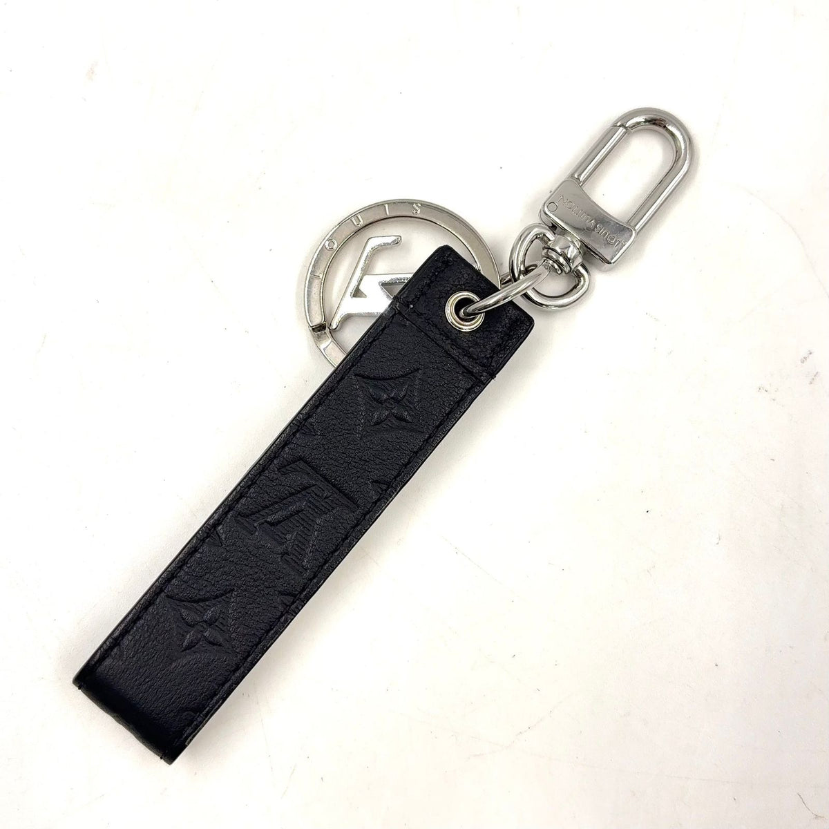 Louis Vuitton Key Holder Dragonne Leather Metal Black Silver — view 2