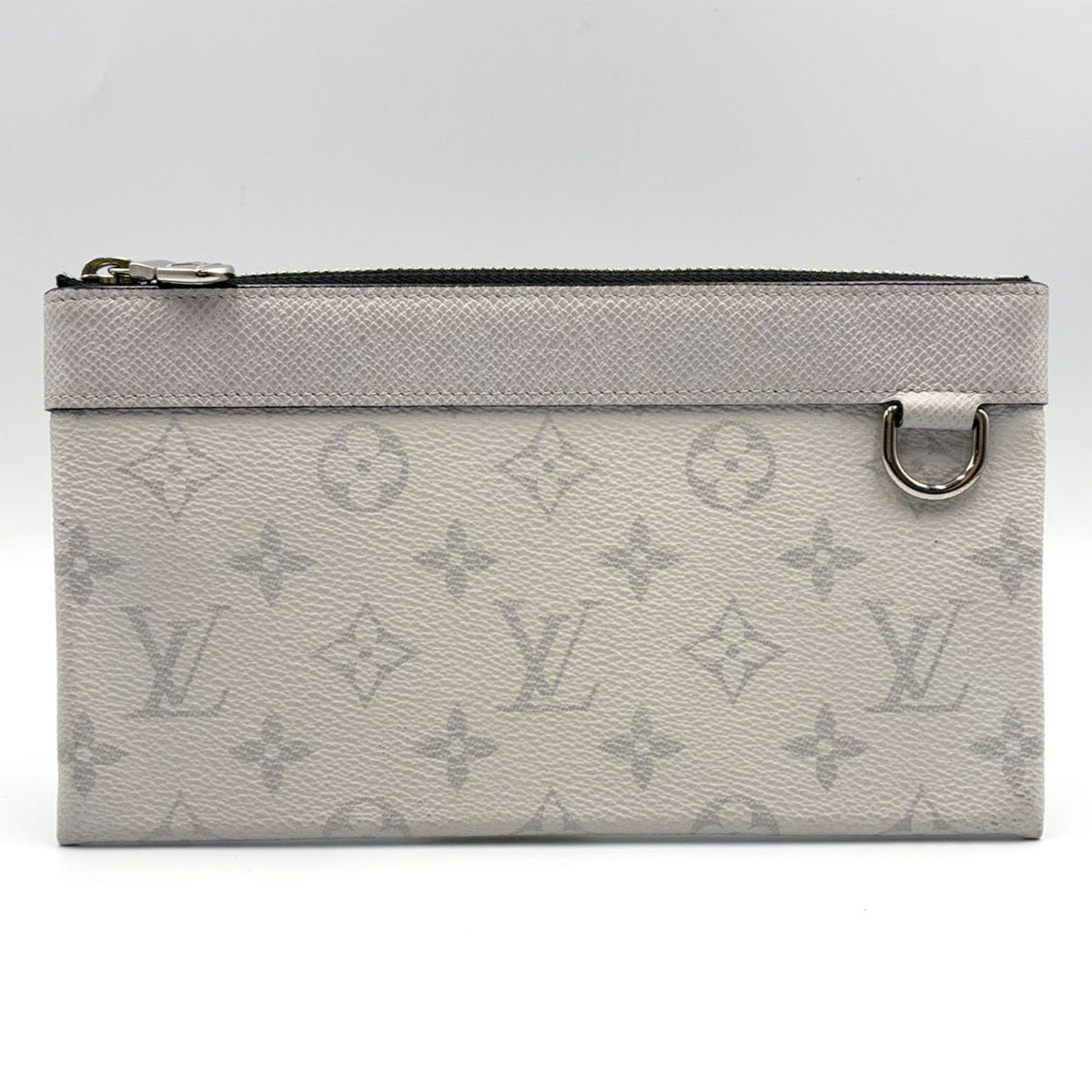 Louis Vuitton Pochette Discovery PM Leather White Pouch Silver