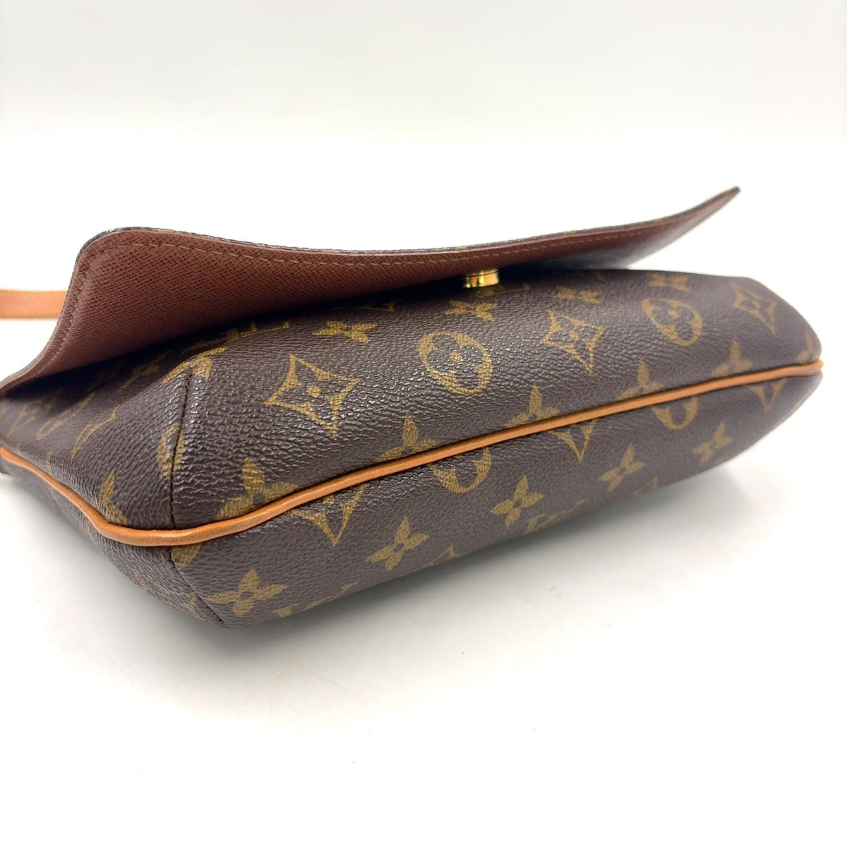 Louis Vuitton Musette Tango Short Strap Monogram Leather Brown Light Shoulder — view 8