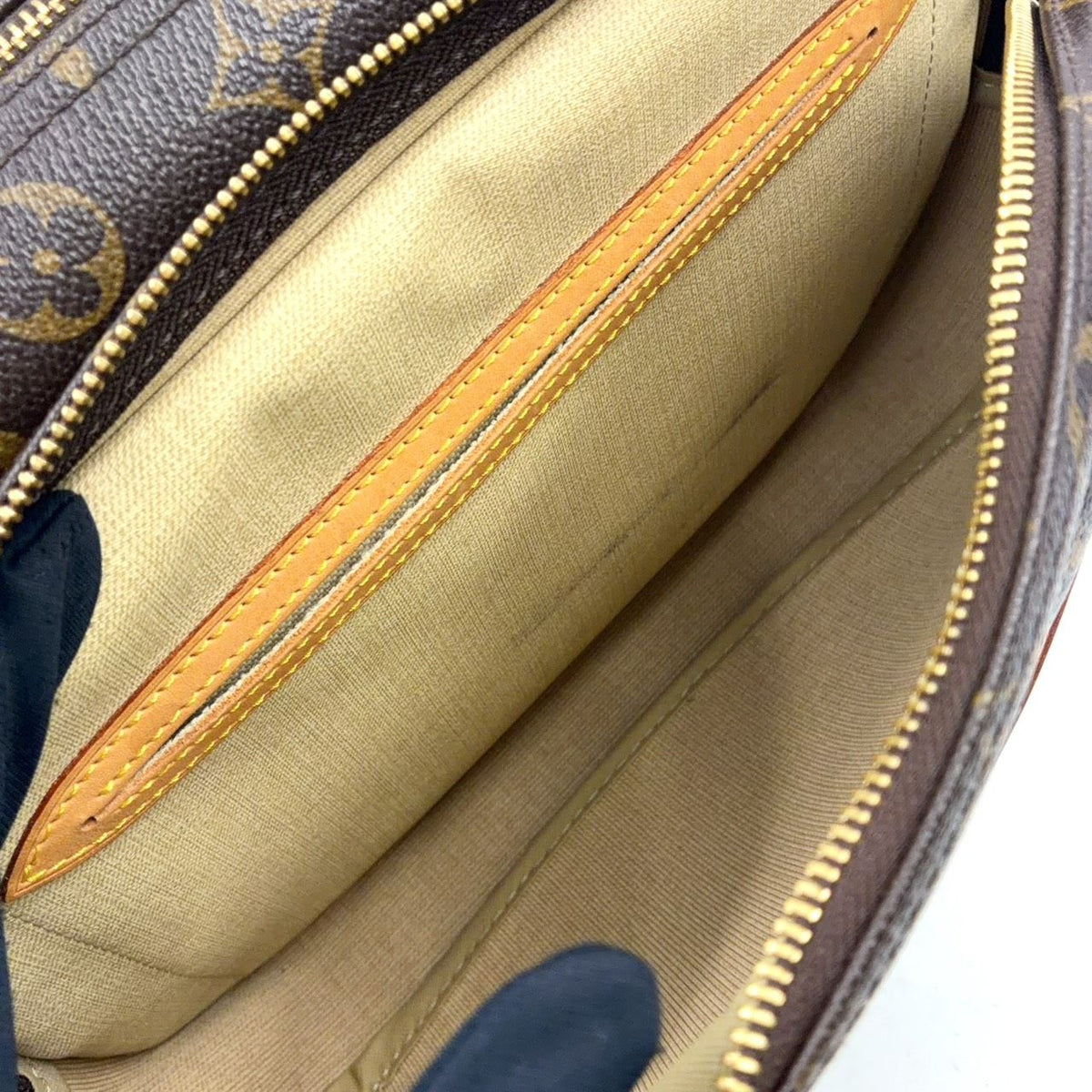 Louis Vuitton Reporter PM Monogram Leather Brown Shoulder Bag Gold — view 3