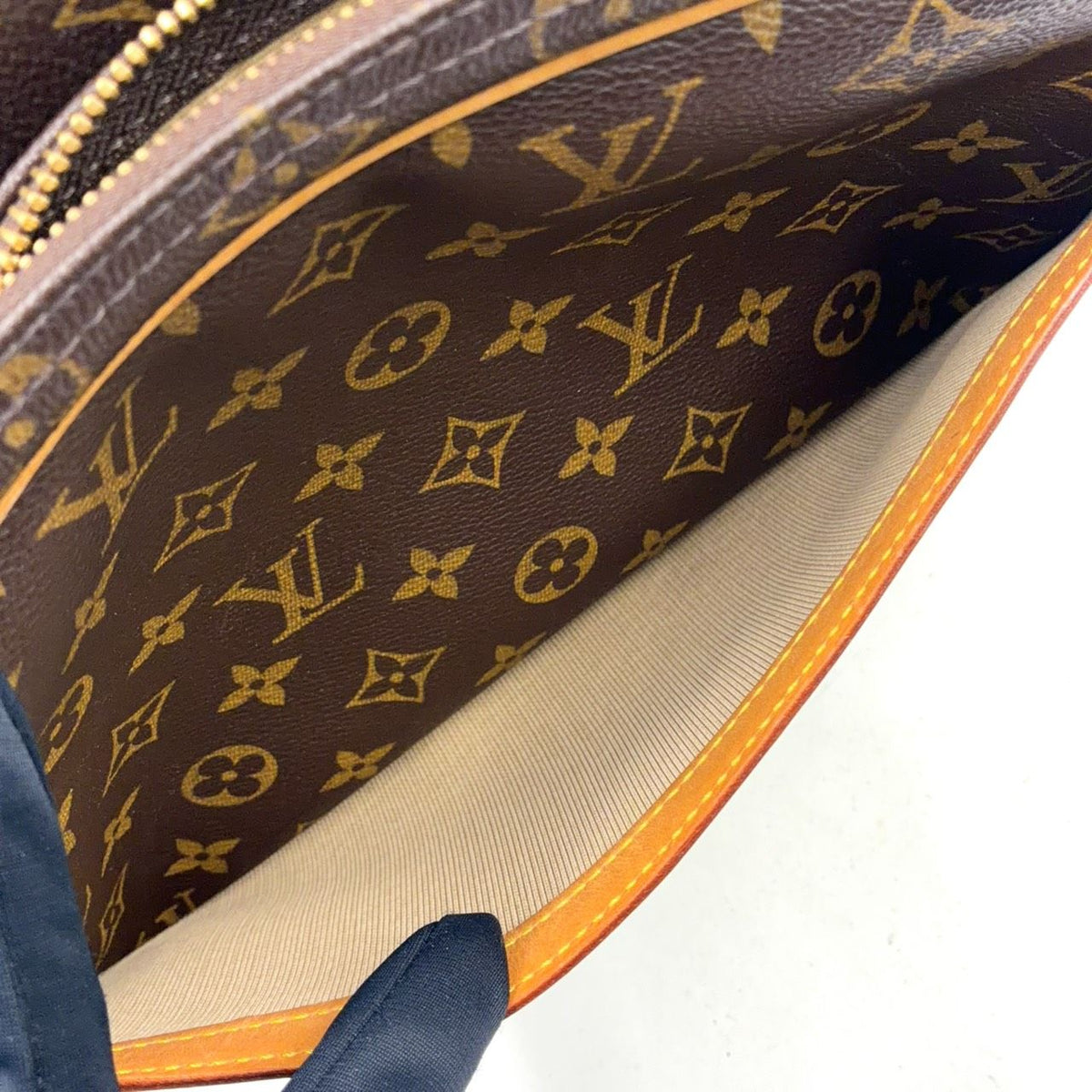 Louis Vuitton Reporter PM Monogram Leather Brown Shoulder Bag Gold — view 7