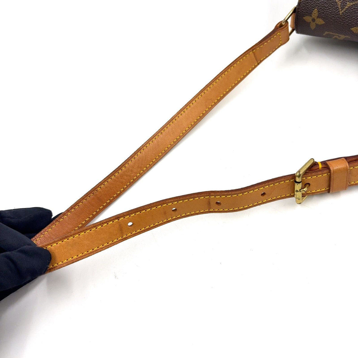 Louis Vuitton Musette Tango Short Strap Monogram Leather Brown Light Shoulder — view 5