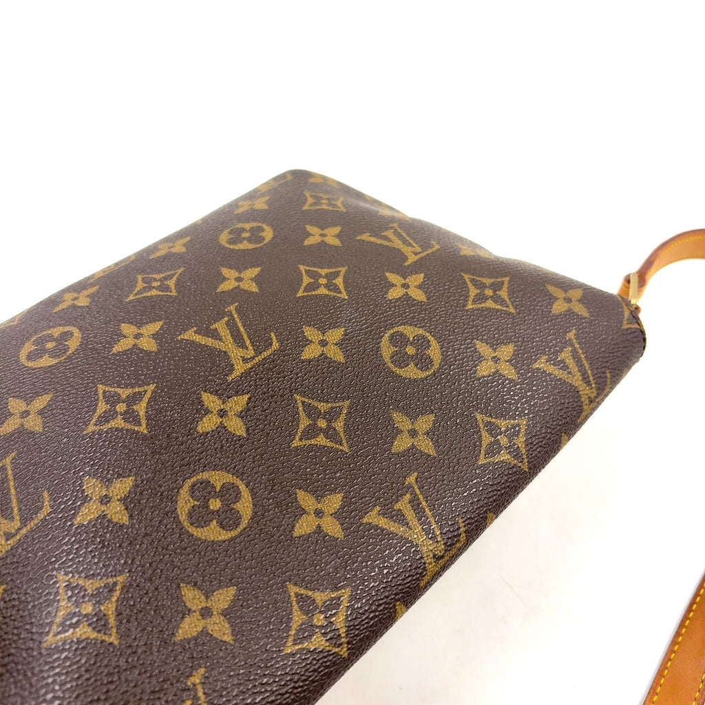 Louis Vuitton Musette Tango Short Strap Monogram Leather Brown Light Shoulder — view 8