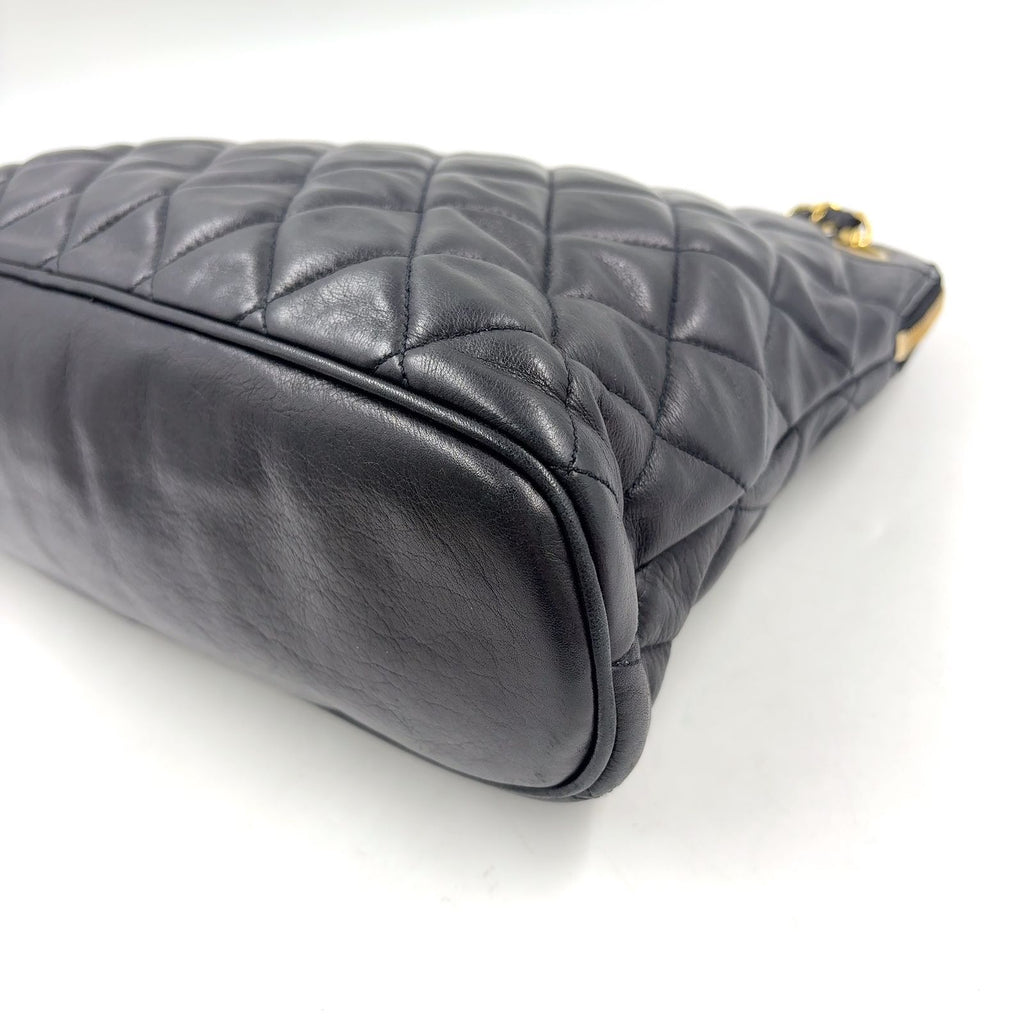 Chanel Quilted Lambskin Black Shoulder Bag Gold — view 7