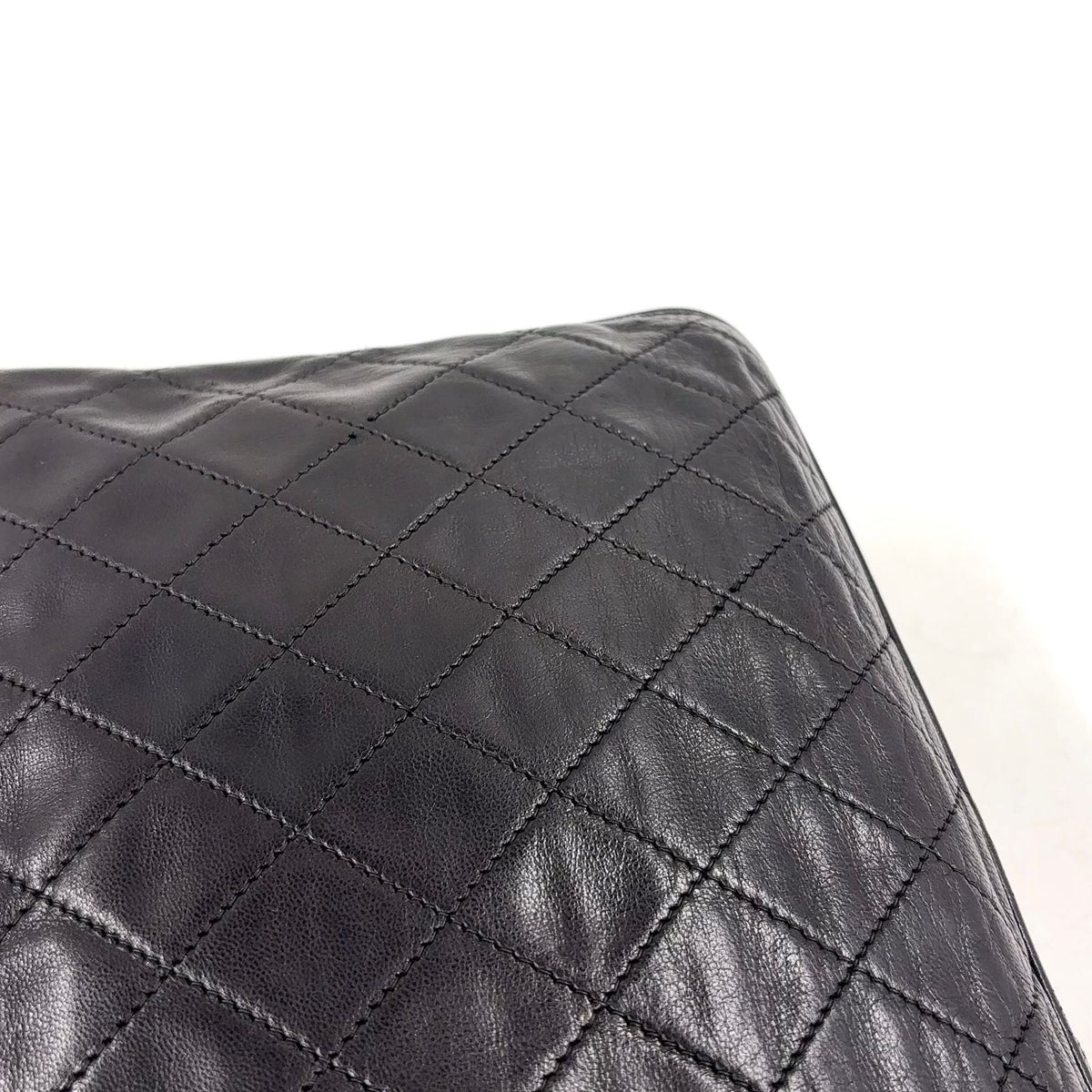 Chanel CC Logo Quilted Fringe Leather Black Chain Shoulder Bag Gold — view 8
