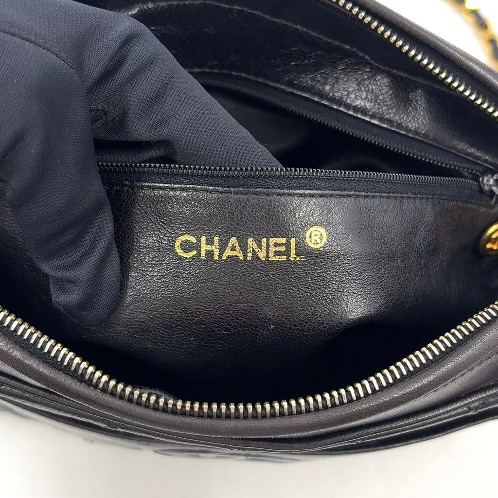 Chanel CC Logo Quilted Fringe Leather Black Chain Shoulder Bag Gold — view 4