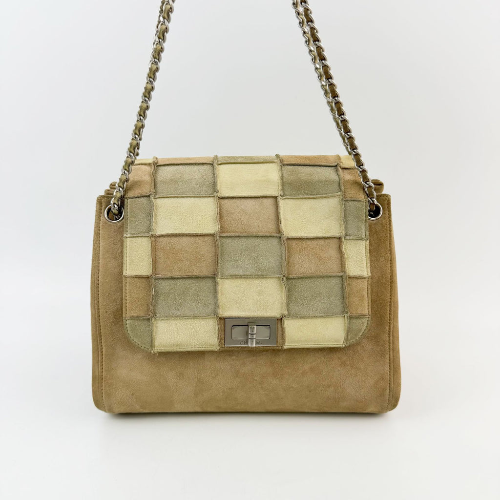 Chanel Patchwork Turnlock 2.55 Chain Shoulder Bag Suede Brown Beige Khaki — view 2