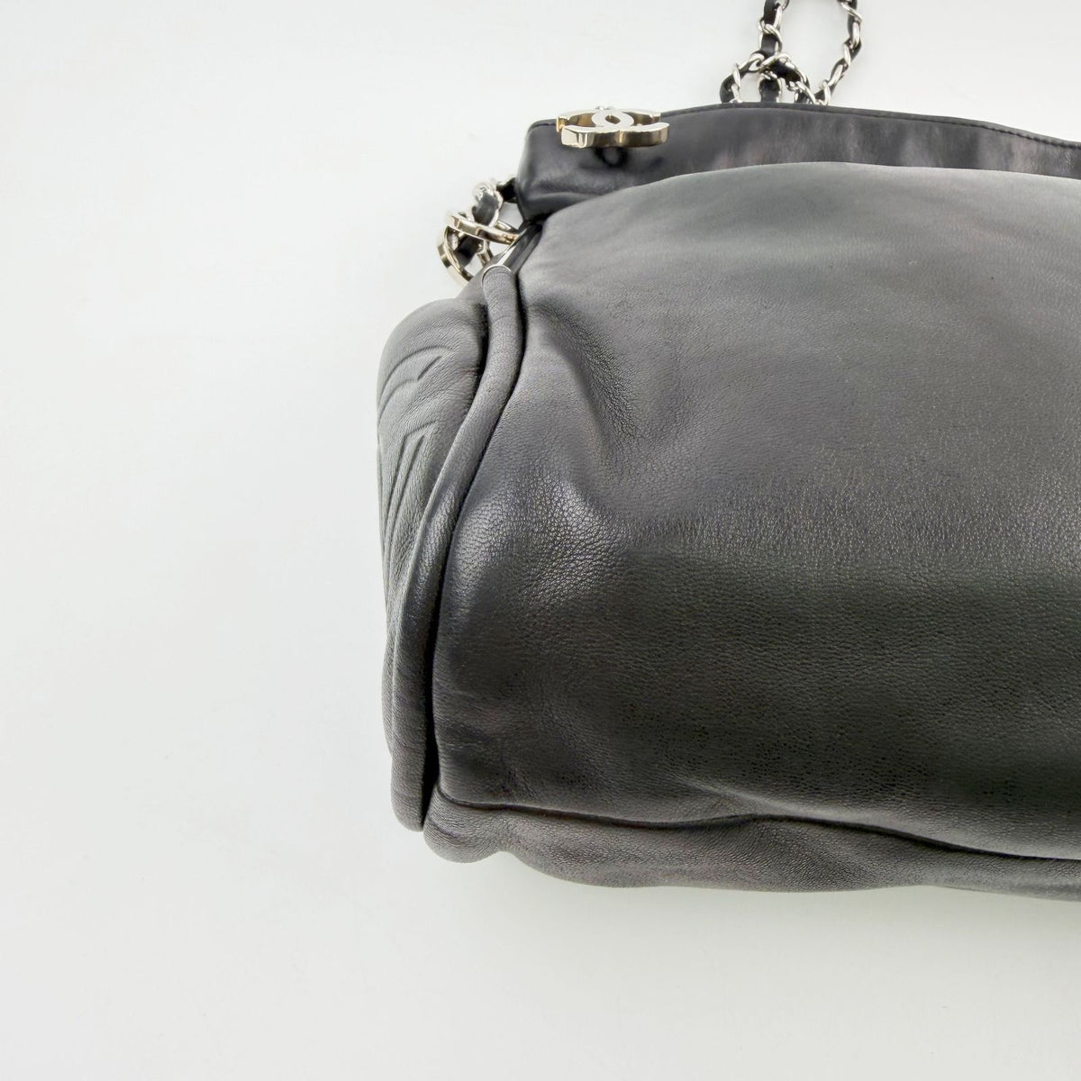 Chanel CC Logo Side Pocket Charm Chain Shoulder Bag Leather Black Silver Seal — view 7