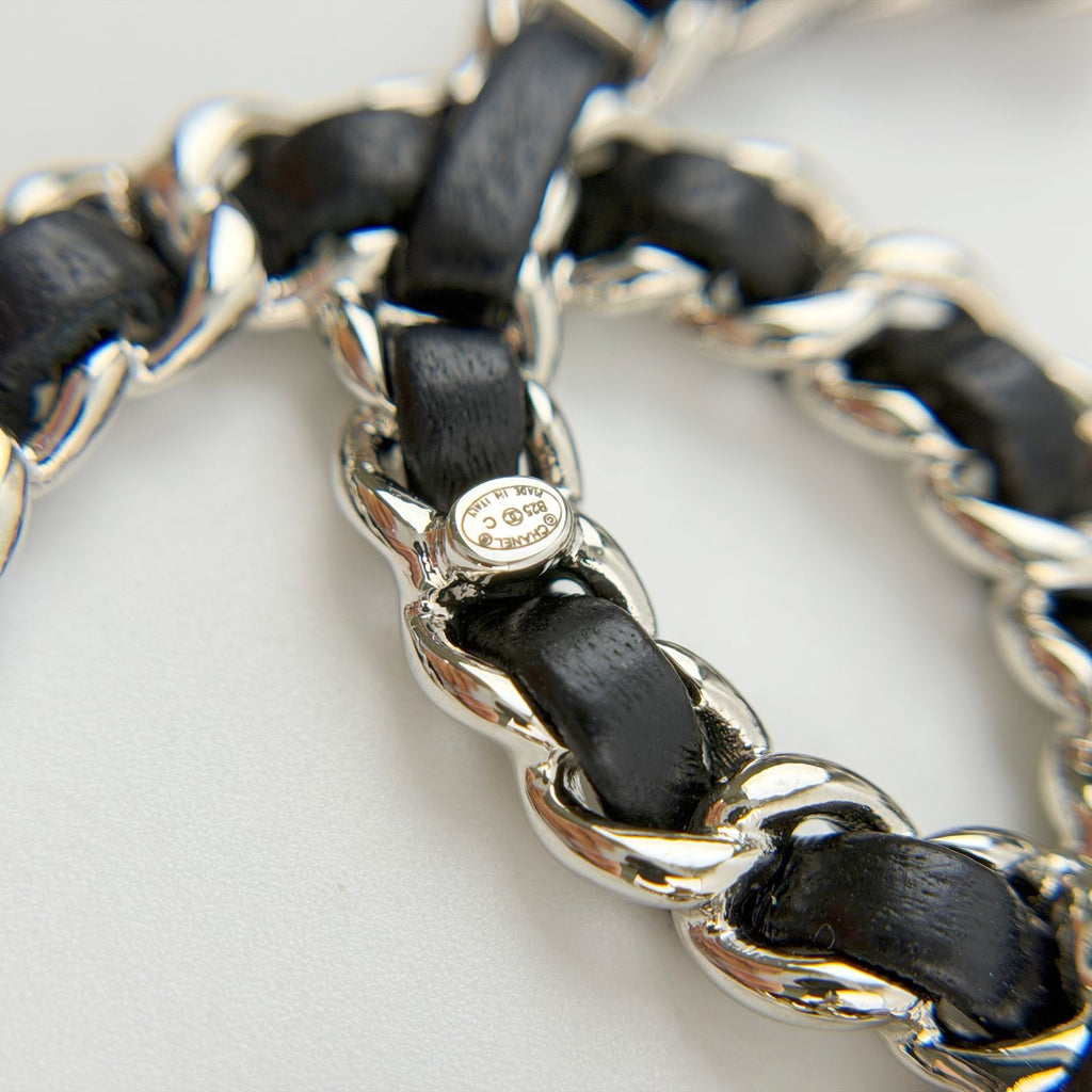 Chanel CC Logo Leather Braided Chain Brooch Plated Silver Black Vintage — view 8
