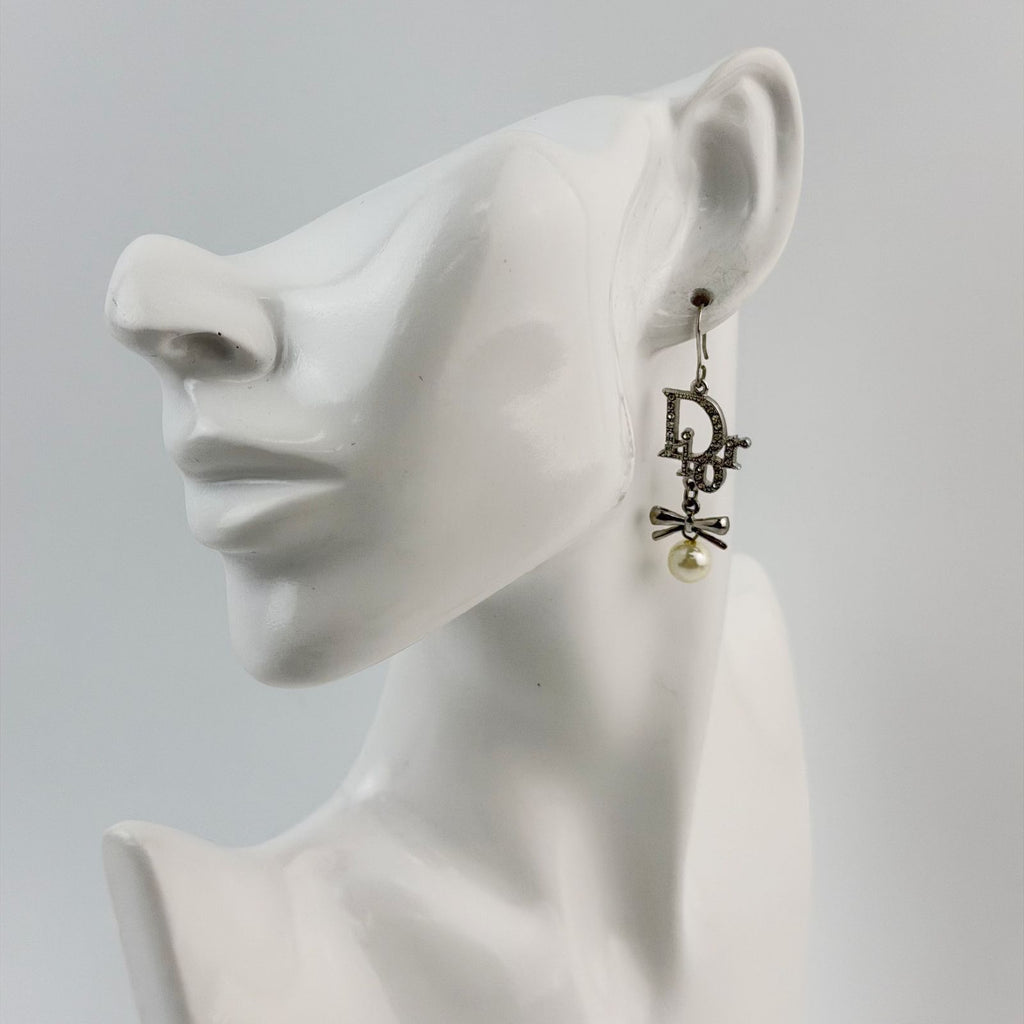 Dior Logo Ribbon Pearl Swing Earrings Plated Silver Ivory Clear Vintage — view 2