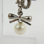 Dior Logo Ribbon Pearl Swing Earrings Plated Silver Ivory Clear Vintage — view 7
