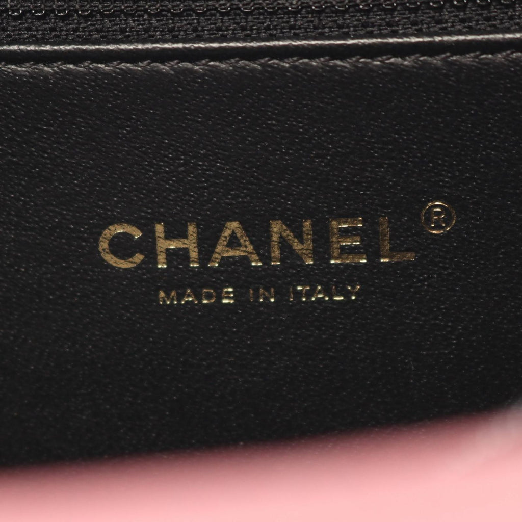 Chanel Shoulder Bag CC Filigree Vanity 2-Way Bordeaux Black Caviar Leather CC — view 4
