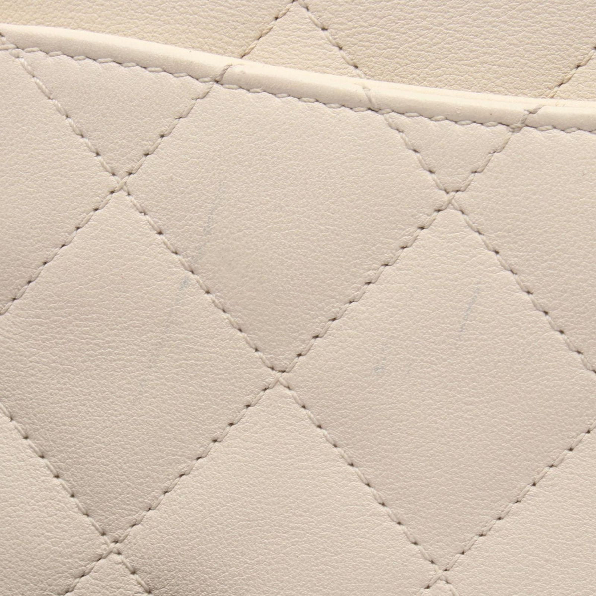 Chanel Shoulder Bag Gripoix Quilted Full Flap White Leather Chain — view 8