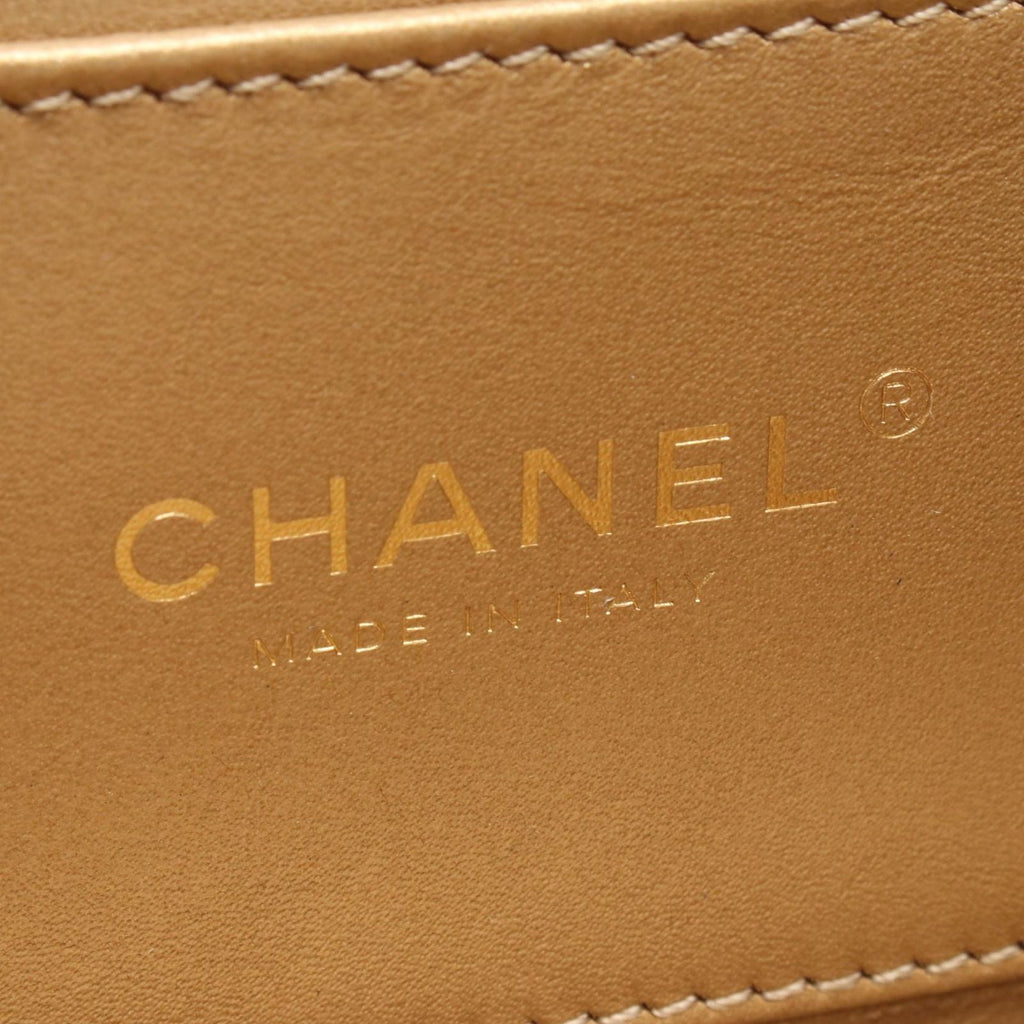 Chanel Shoulder Bag Gripoix Quilted Full Flap White Leather Chain — view 4