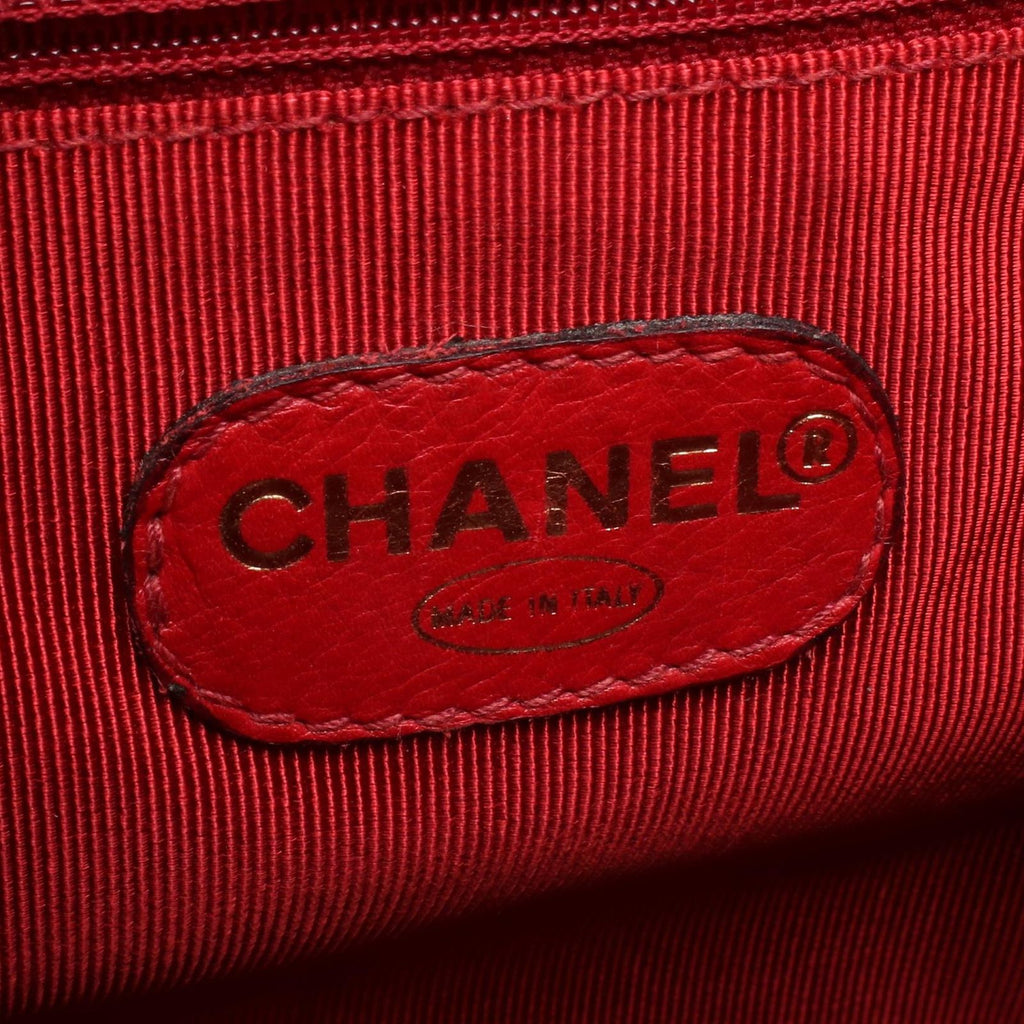 Chanel Backpack Triple CC Logo Red Caviar Leather Chain — view 4