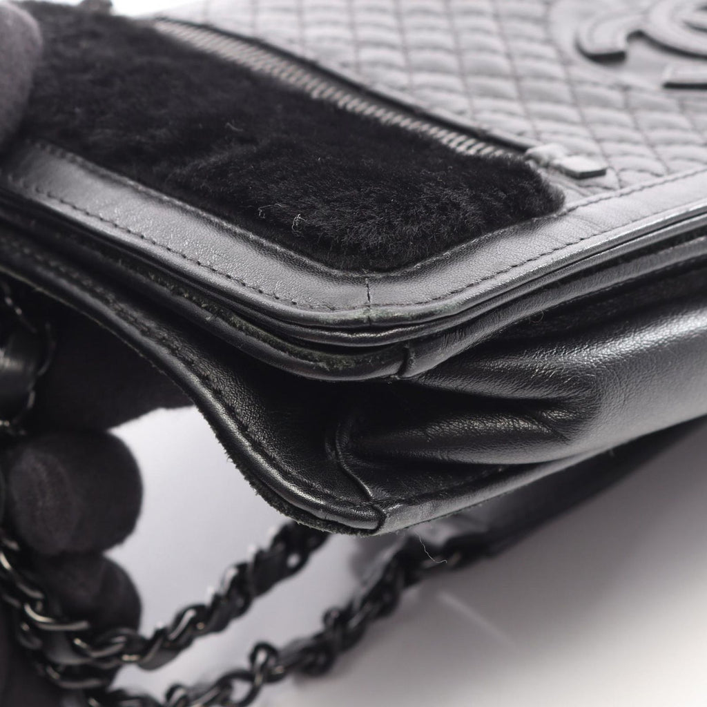 Chanel Shoulder Bag Quilted Black Shearling Leather CC Logo Full Flap Chain — view 7