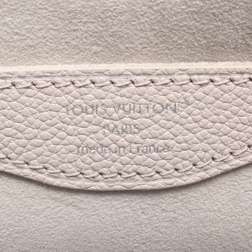 Louis Vuitton Handbag Boulogne NM Bicolor Monogram Empreinte Blume White Quartz — view 4