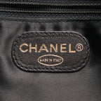 Chanel Tote Bag CC Logo Black Caviar Leather Chain — view 4