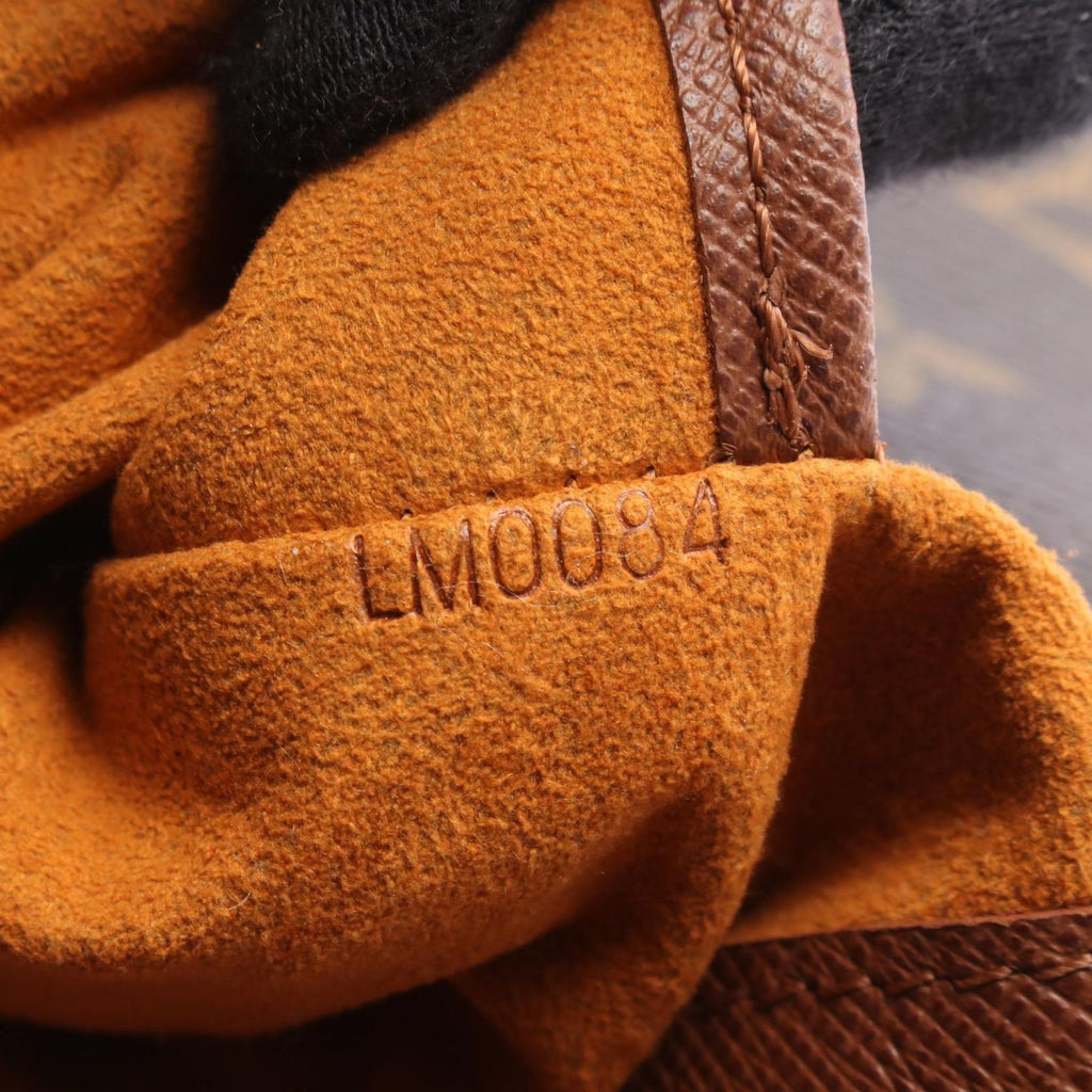 Louis Vuitton Shoulder Bag Musette Salsa Long Strap Leather — view 5