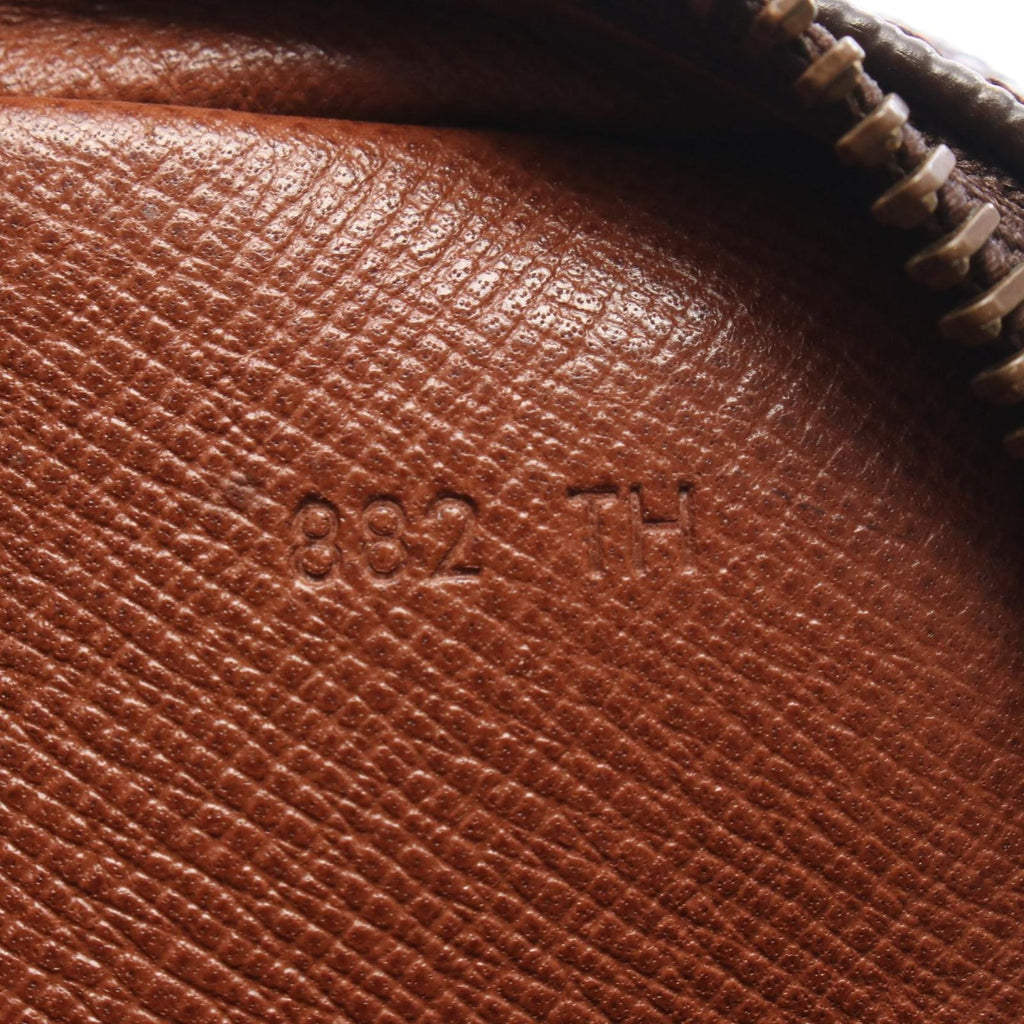 Louis Vuitton Clutch Marly Dragonne PM Leather — view 5