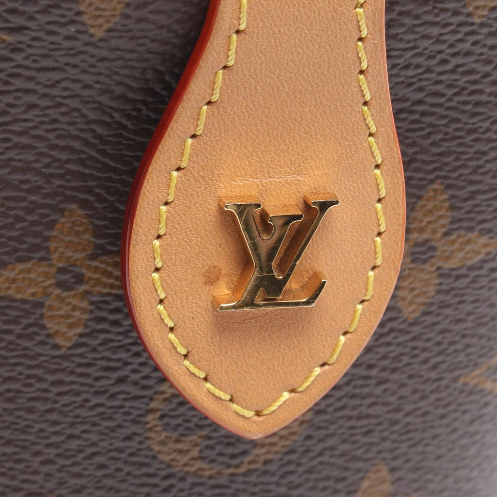 Louis Vuitton Shoulder Bag Fold Me Pouch Leather — view 5