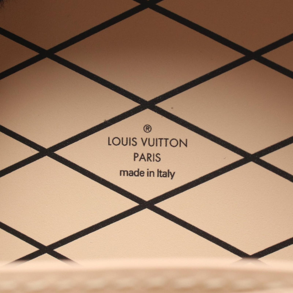 Louis Vuitton Handbag Mini Boite Chapeau Leather — view 4
