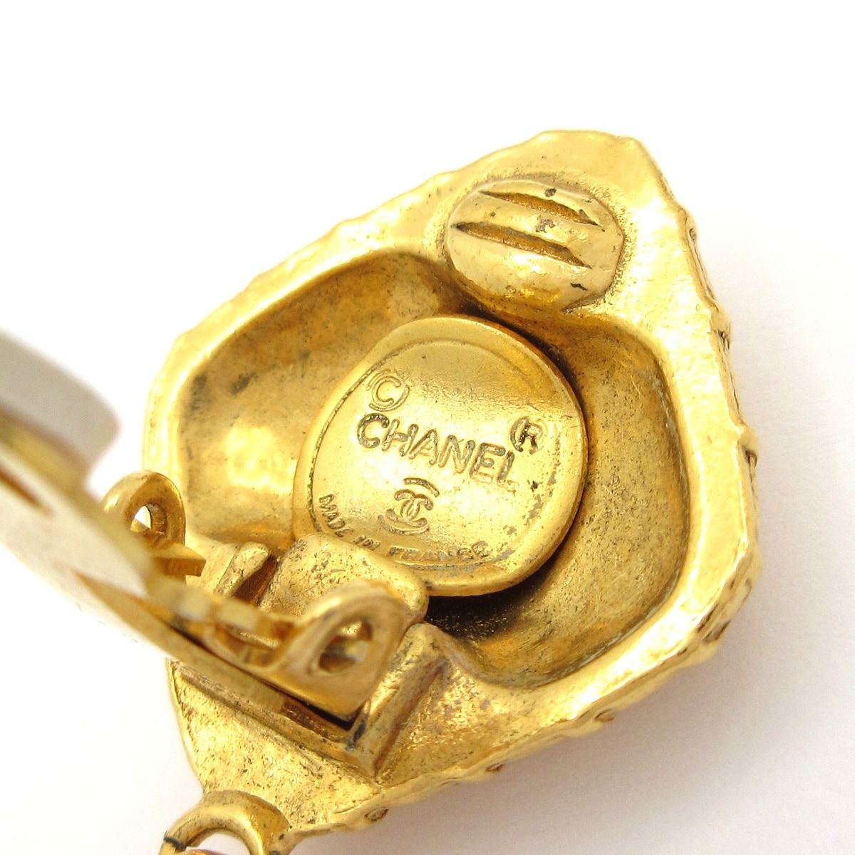 Chanel Earrings Gold Ribbon — view 5