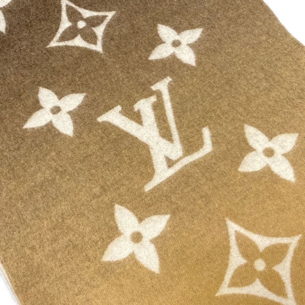 Louis Vuitton Scarf Echarpe Reykjavik Gradient Beige Cashmere — view 6